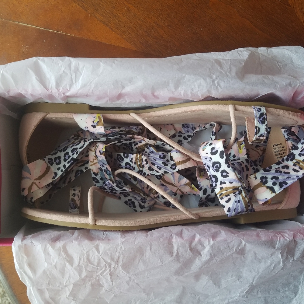 Size 10 ankle tie sandals